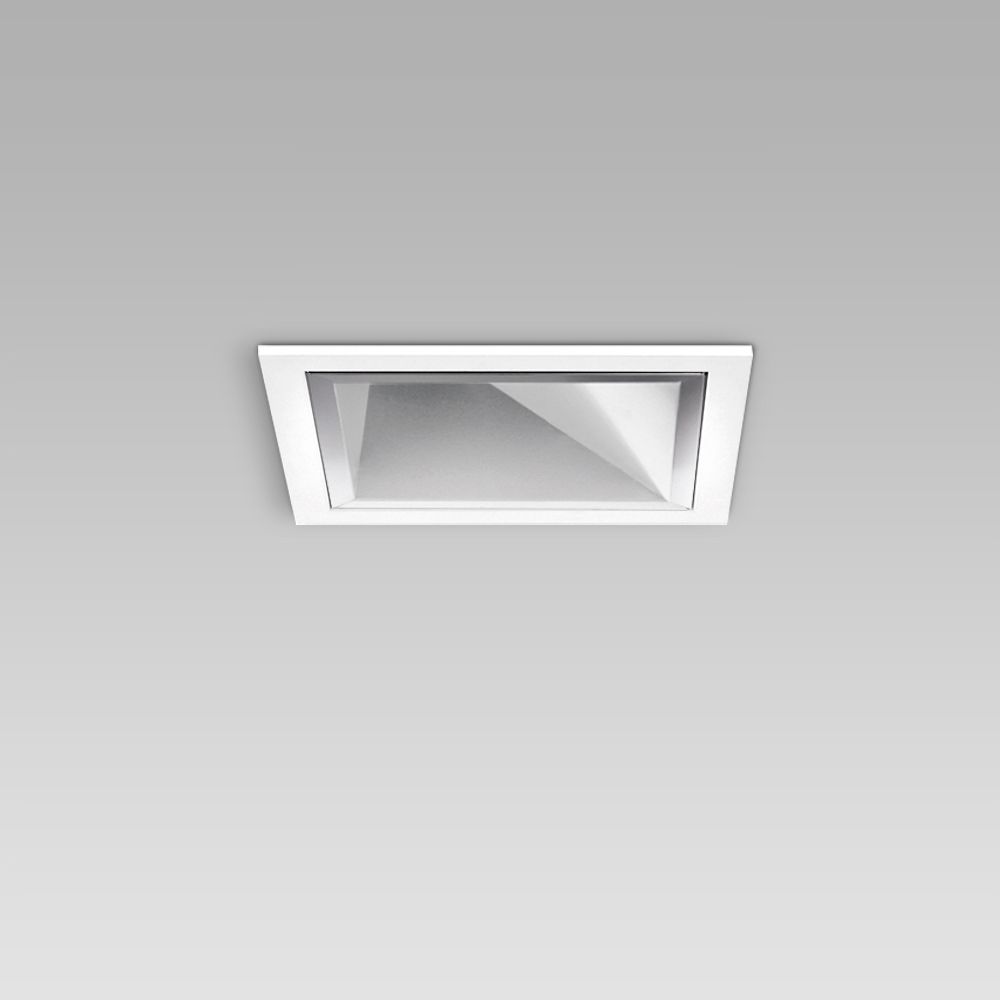 Apparecchio da incasso a soffitto dall'elegante design quadrato per l'illuminazione di interni con ottica wall-washer