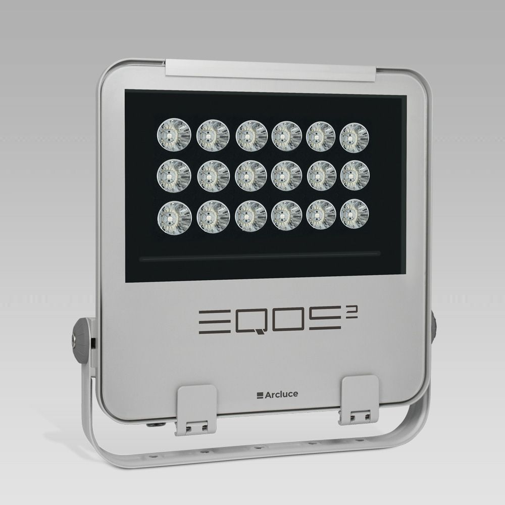 Projecteur puissant pour l'éclairage extérieur EQOS2: haute performance d'éclairage et efficacité énergétique